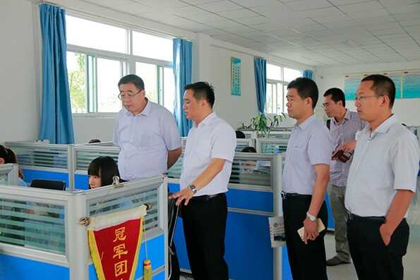 热烈欢迎威海市经信委、济宁市经信委领导莅临中煤集团考察